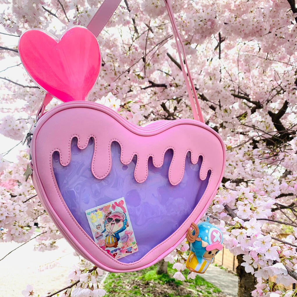 Drippy Ita Heart Bag